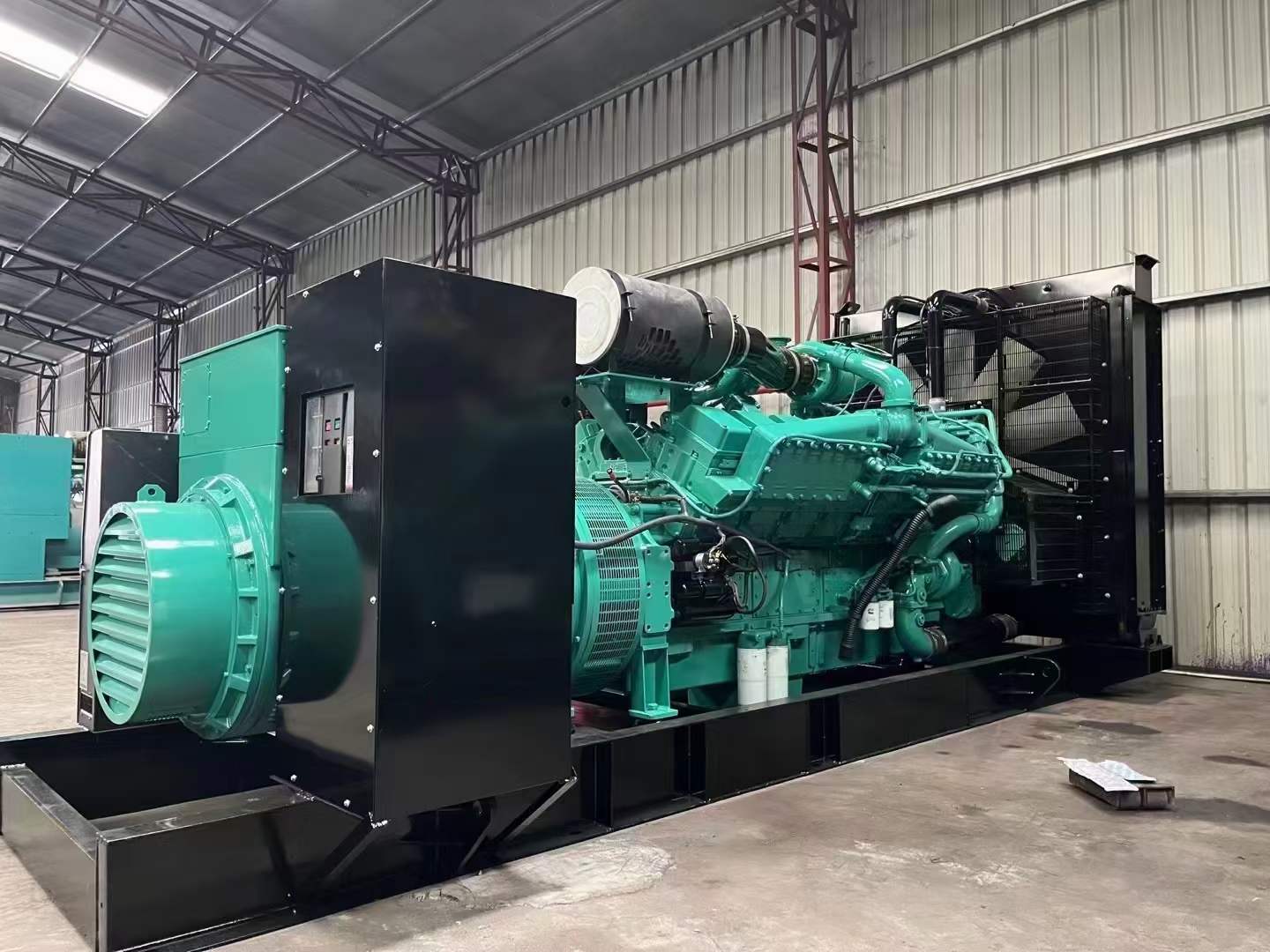 措勤如何降低 800kW 柴油发电机输出电流的波动？