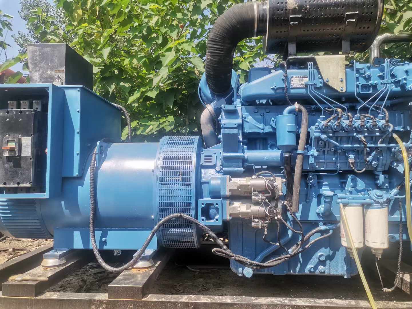 措勤详细说明降低 800kW 柴油发电机输出电流波动的方法